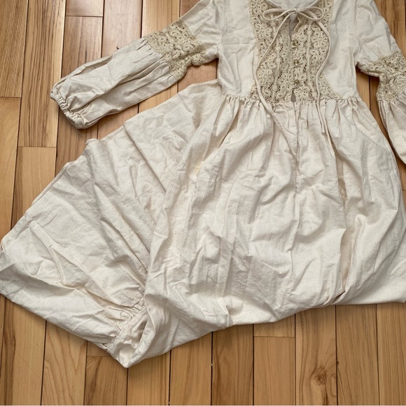 Vintage Young Edwardian Cream Canvas Prairie Bohemian Maxi Dress With Lace - Picture 6 of 9